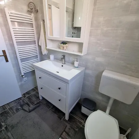 Апартаменты Anamarija 1 With Terrace And Grill *