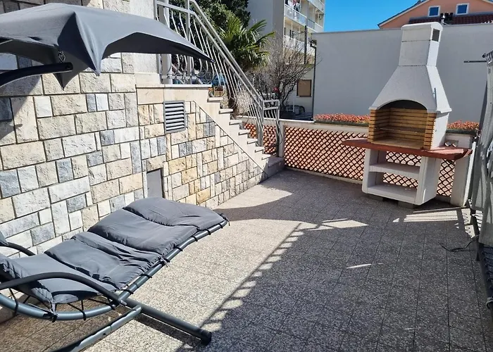 Apartamento Anamarija 1 With Terrace And Grill Crikvenica