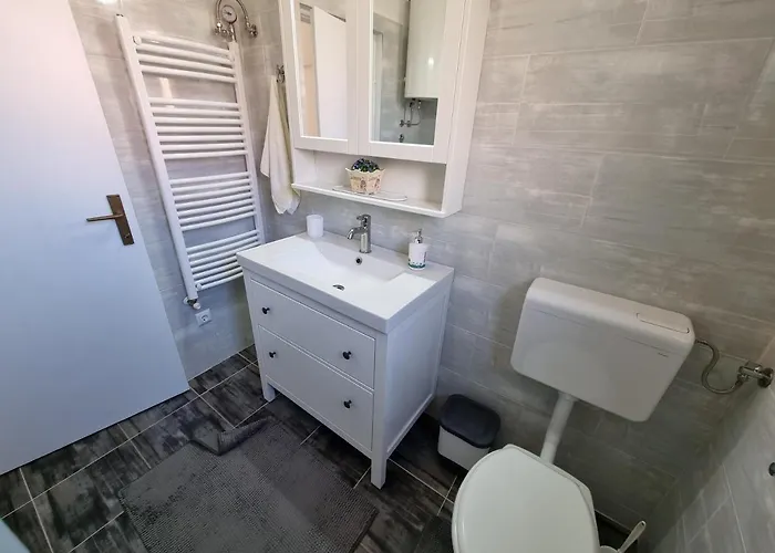 Apartamento Anamarija 1 With Terrace And Grill *