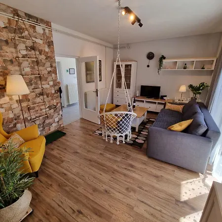 Anamarija 1 With Terrace And Grill Crikvenica