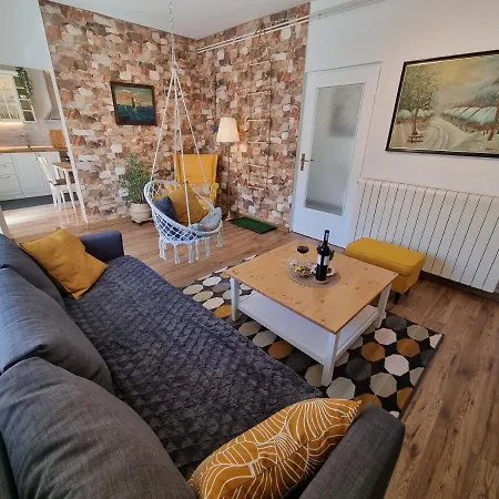 Anamarija 1 With Terrace And Grill Apartamento *