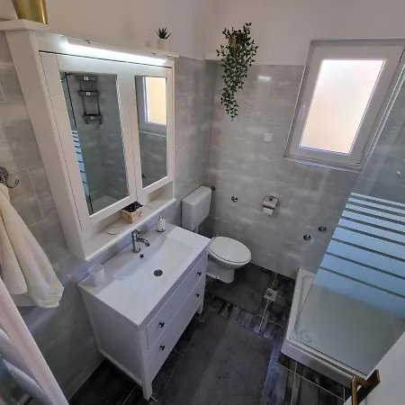 Apartamento Anamarija 1 With Terrace And Grill